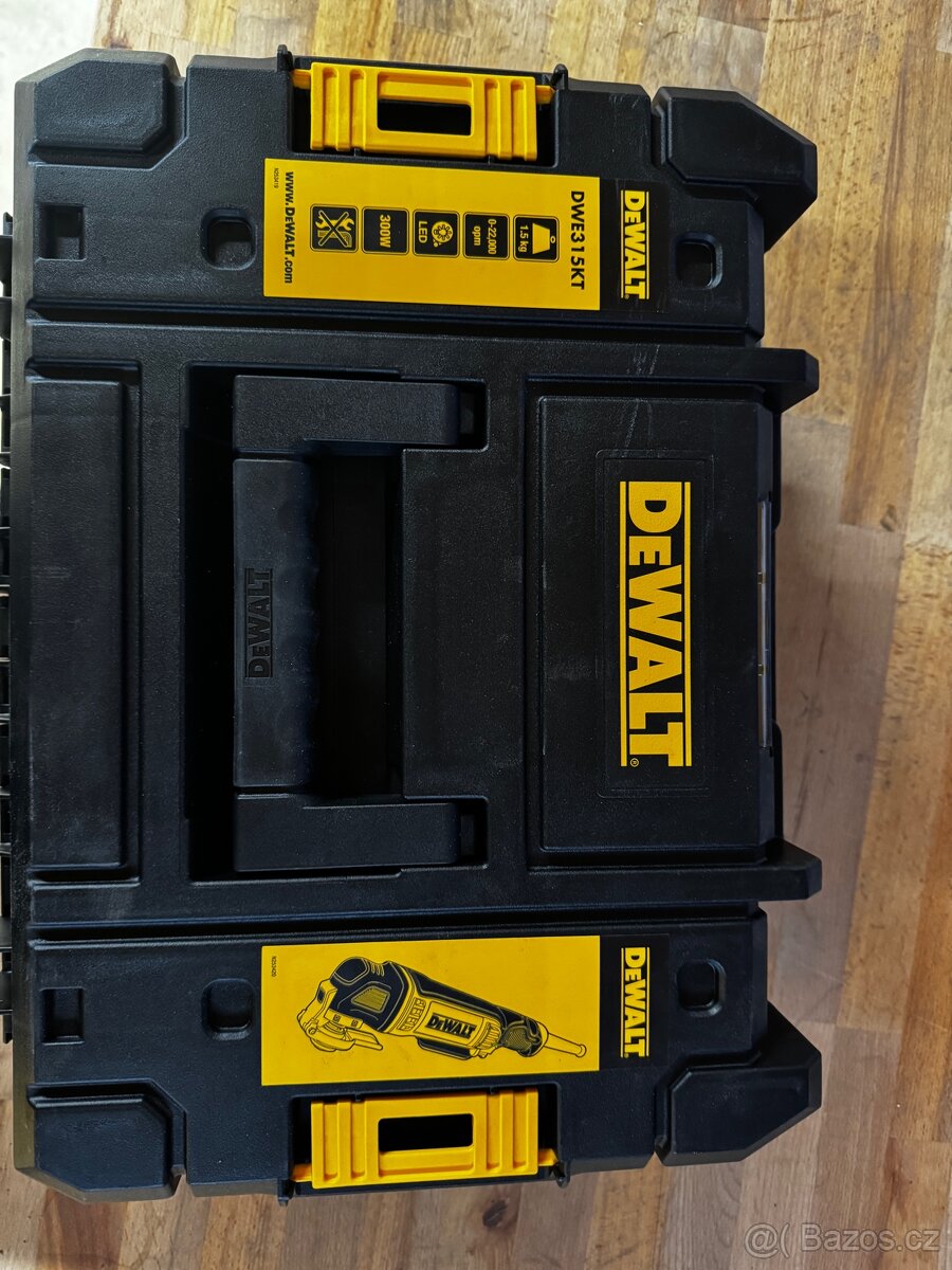 DEWALT DWE315KT