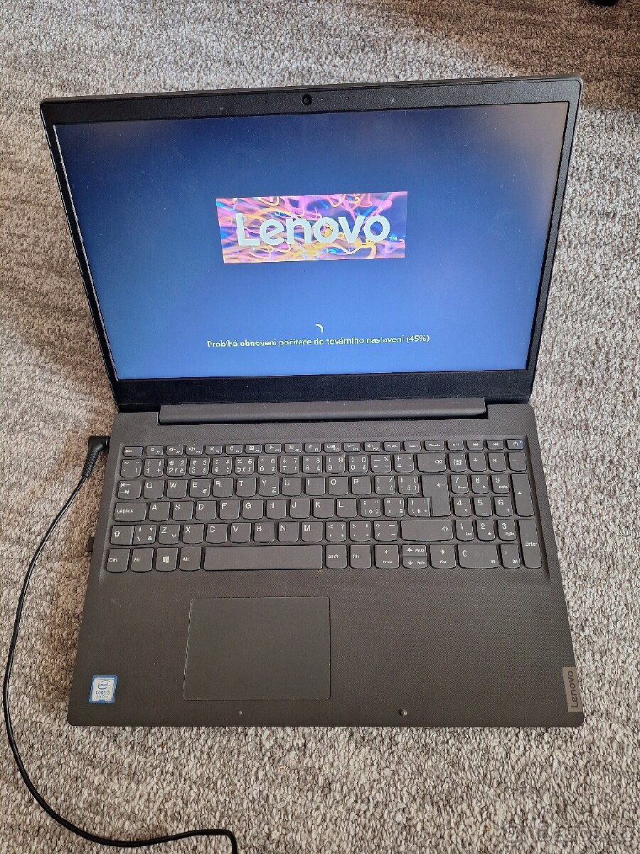 Notebook Lenovo v 15 V2