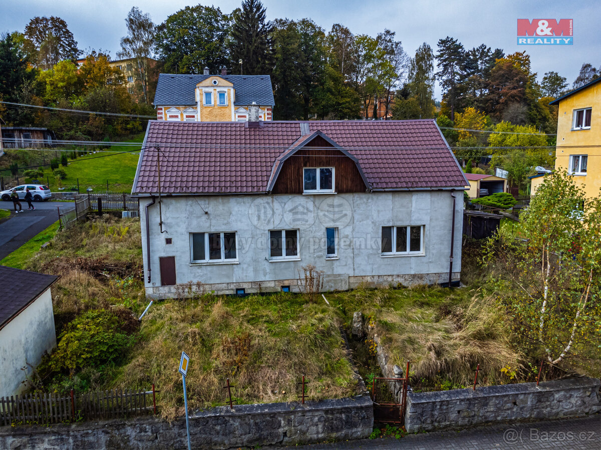 Prodej rodinného domu, 199 m², Plesná, ul. 5. května