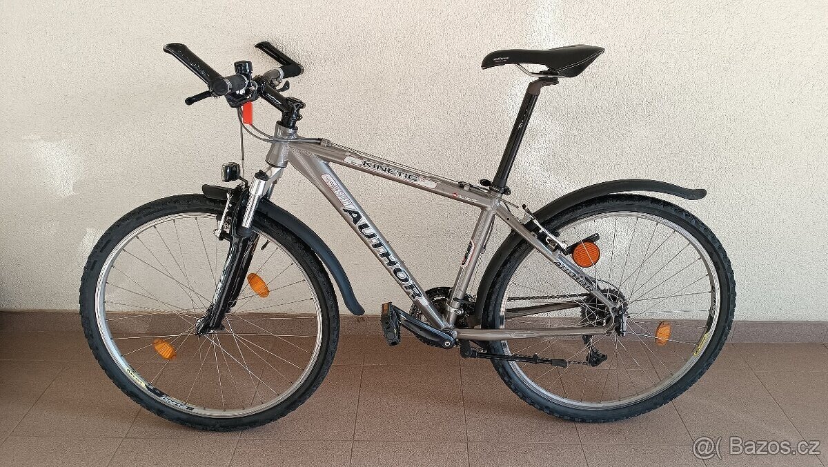 Author Kinetic, velikost  rámu 16", kola 26"