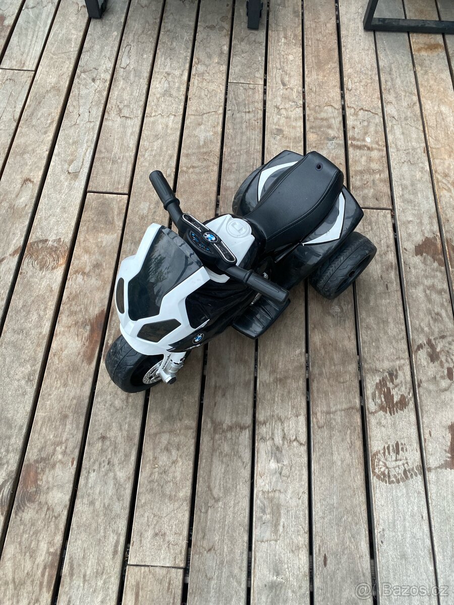 Dětská elektrická motorka BMW