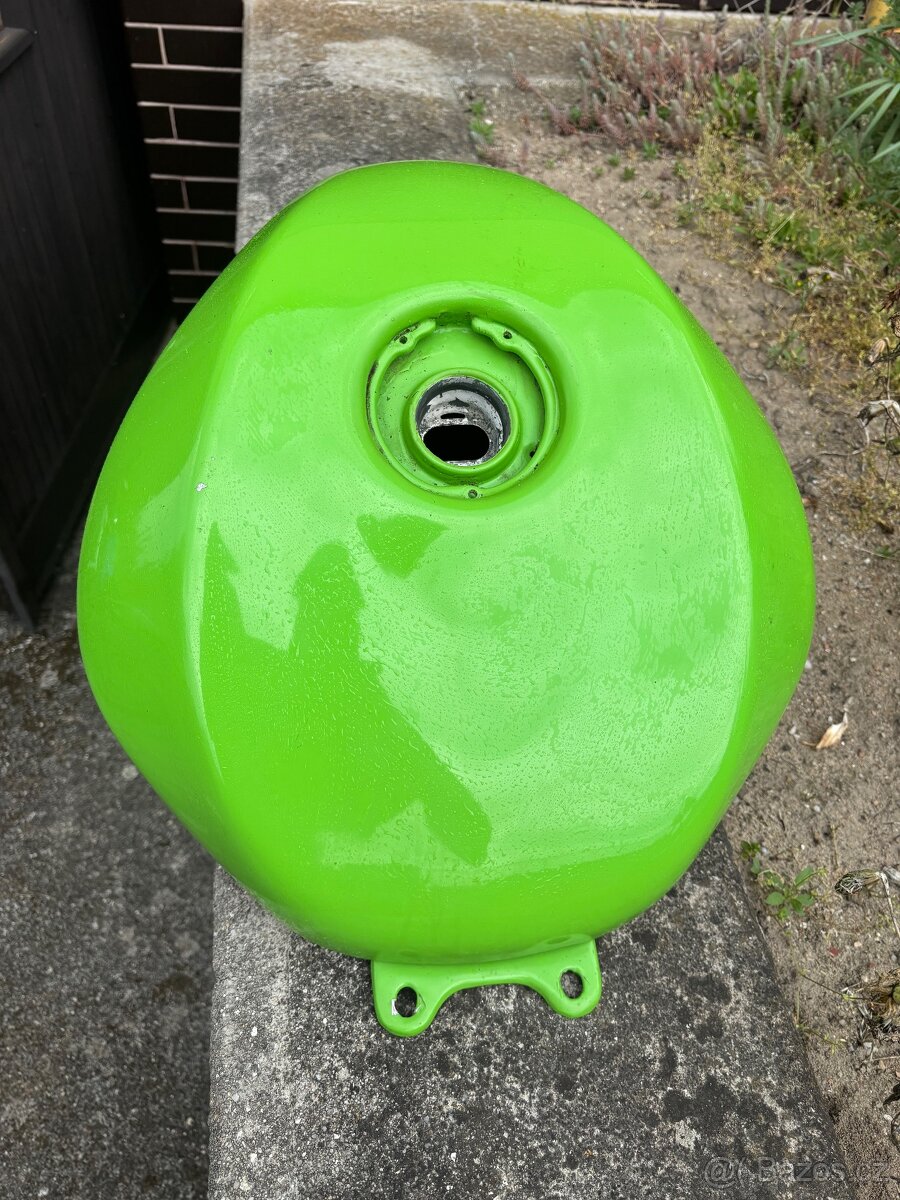 Nadrz na Kawasaki Zx10R Ninja 04-05