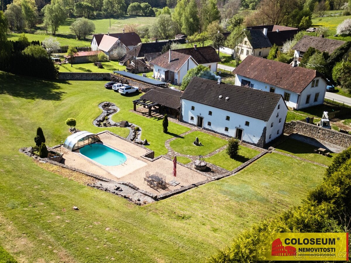 Blažejov-Oldřiš, dům pro rodinnou rekreaci, zahrada, bazén,