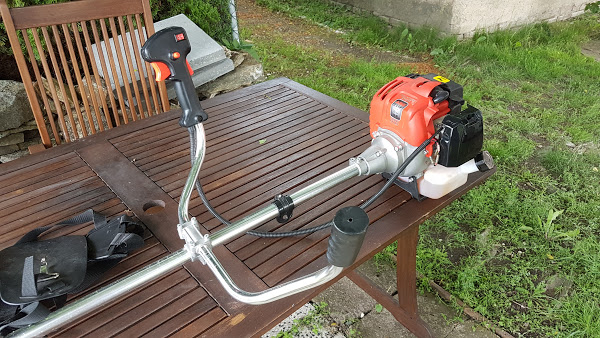 Benzínový křovinořez ABG 432HB