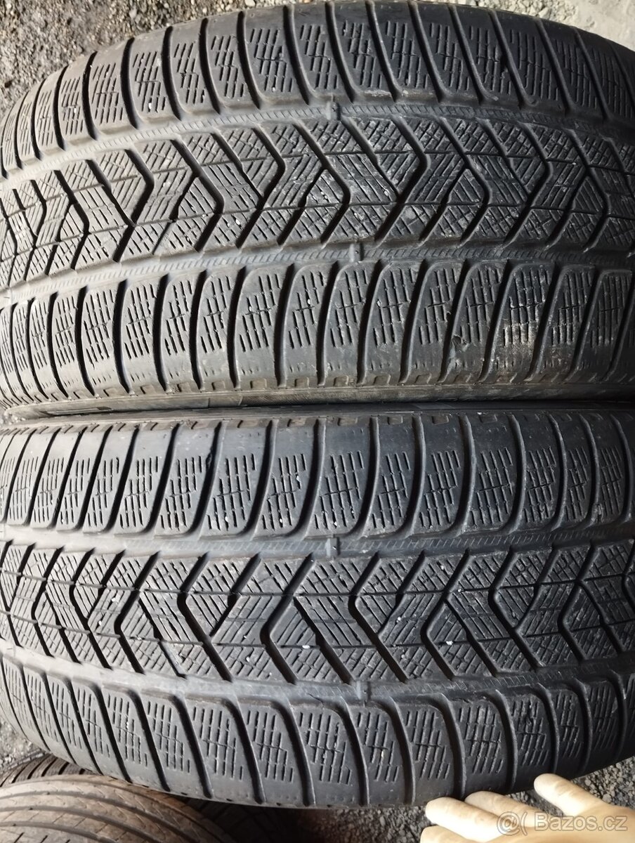 275/40/22 108v Pirelli - zimní pneu 2ks RunFlat