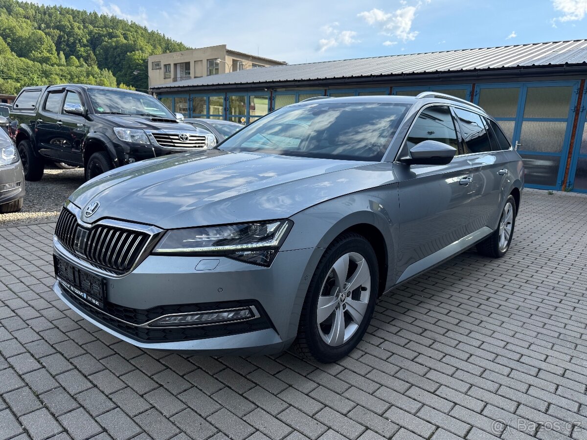 Škoda SUPERB 2.0 TDi EVO MATRIX VIRTUAL KESSY KAMERA MANUÁL