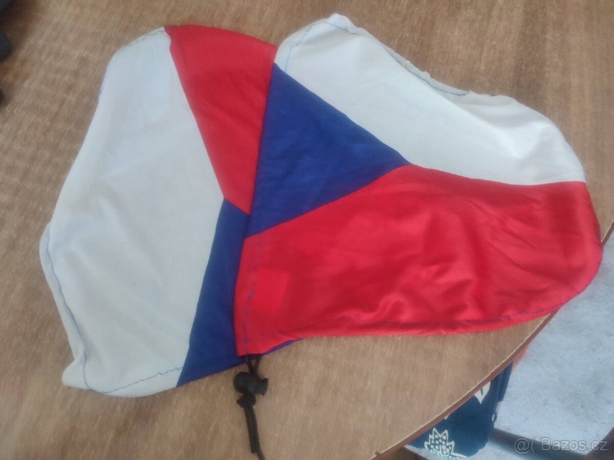 Vlaječky na zrcatka