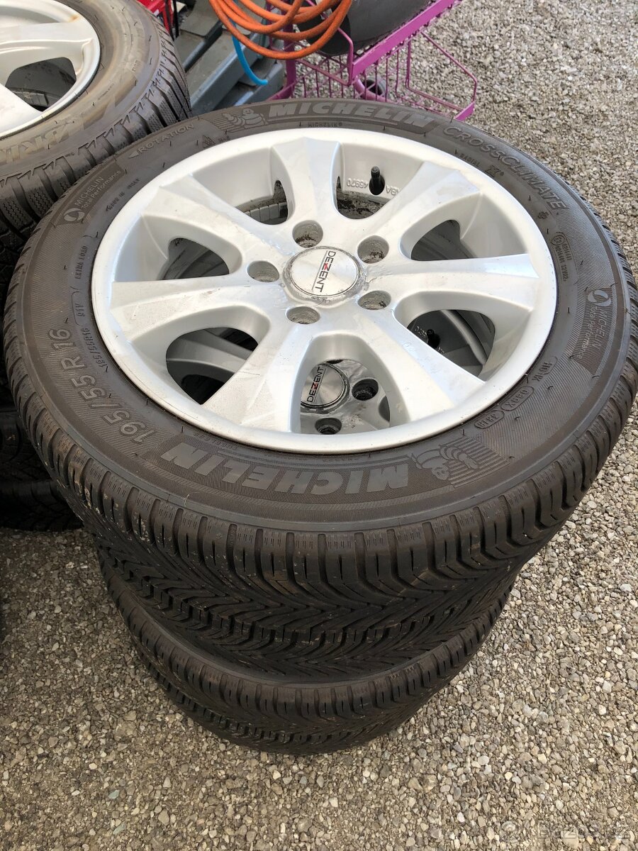 PRODÁM 4 KUSY ALU DEZENT 16 + MICHELIN CROSSCLIMAT