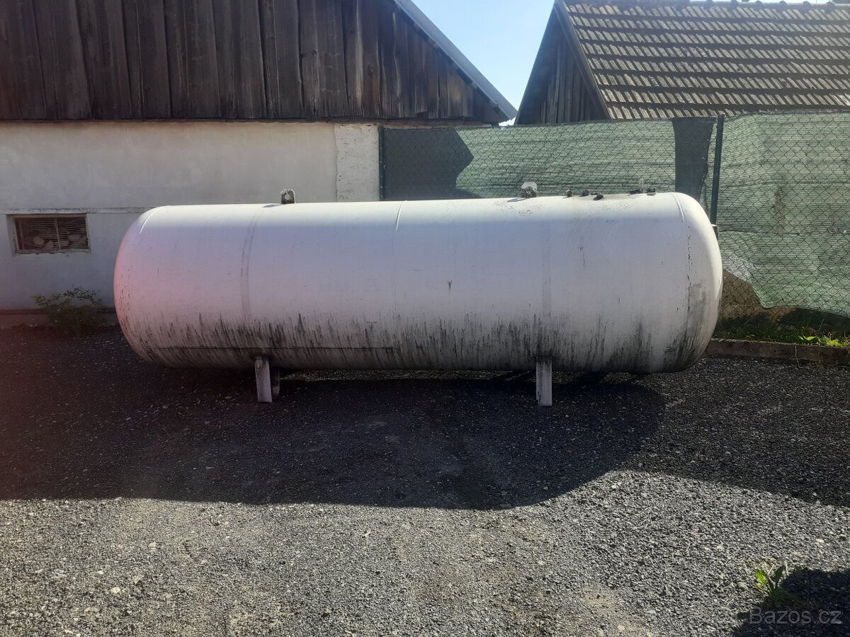 Nádrž na fekál