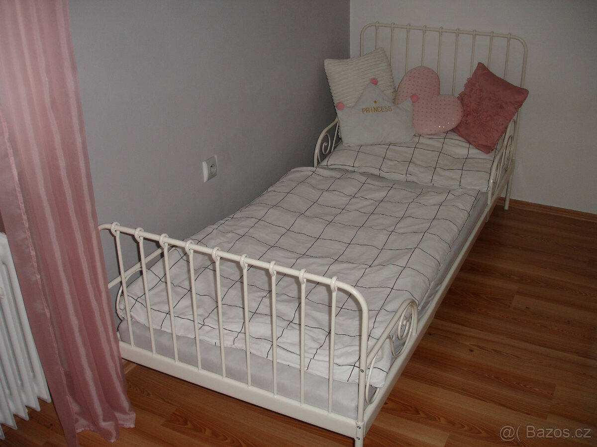 Rostoucí postel zn.IKEA