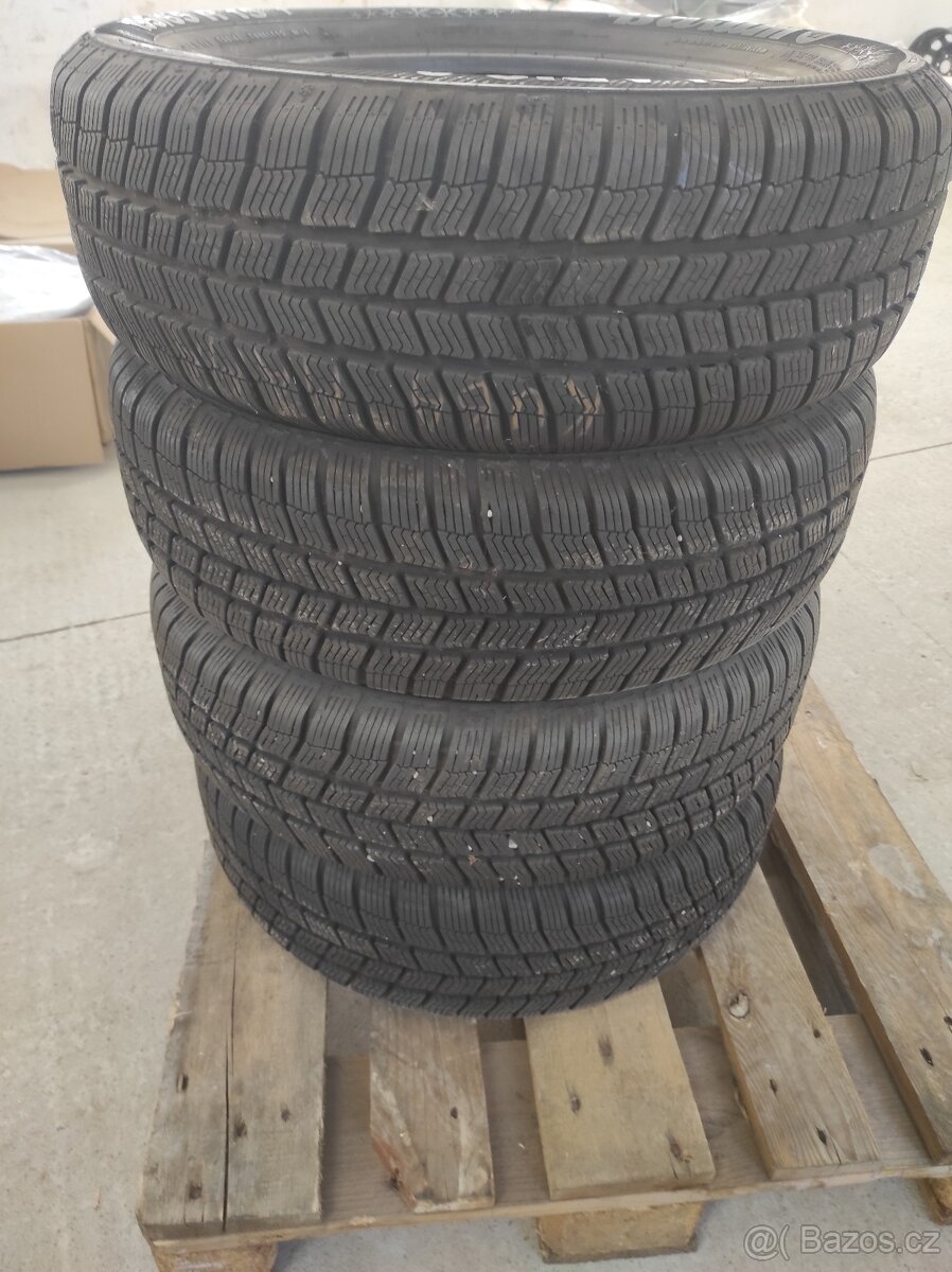 Pneu 195/65 R15