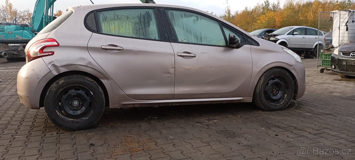 Peugeot 208 č. 21967