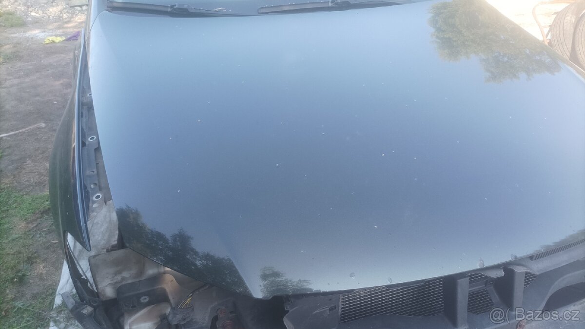 Passat B6 kapota Kód barvy: LC6S