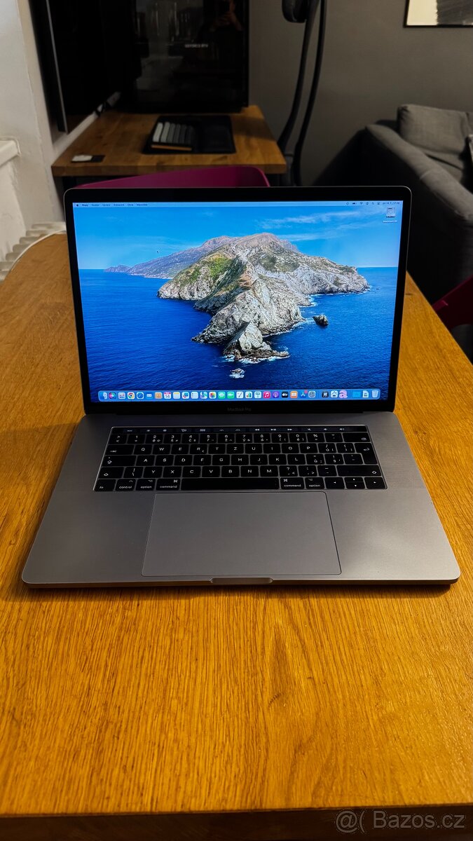 Apple MacBook Pro 2017 15” i7 512GB