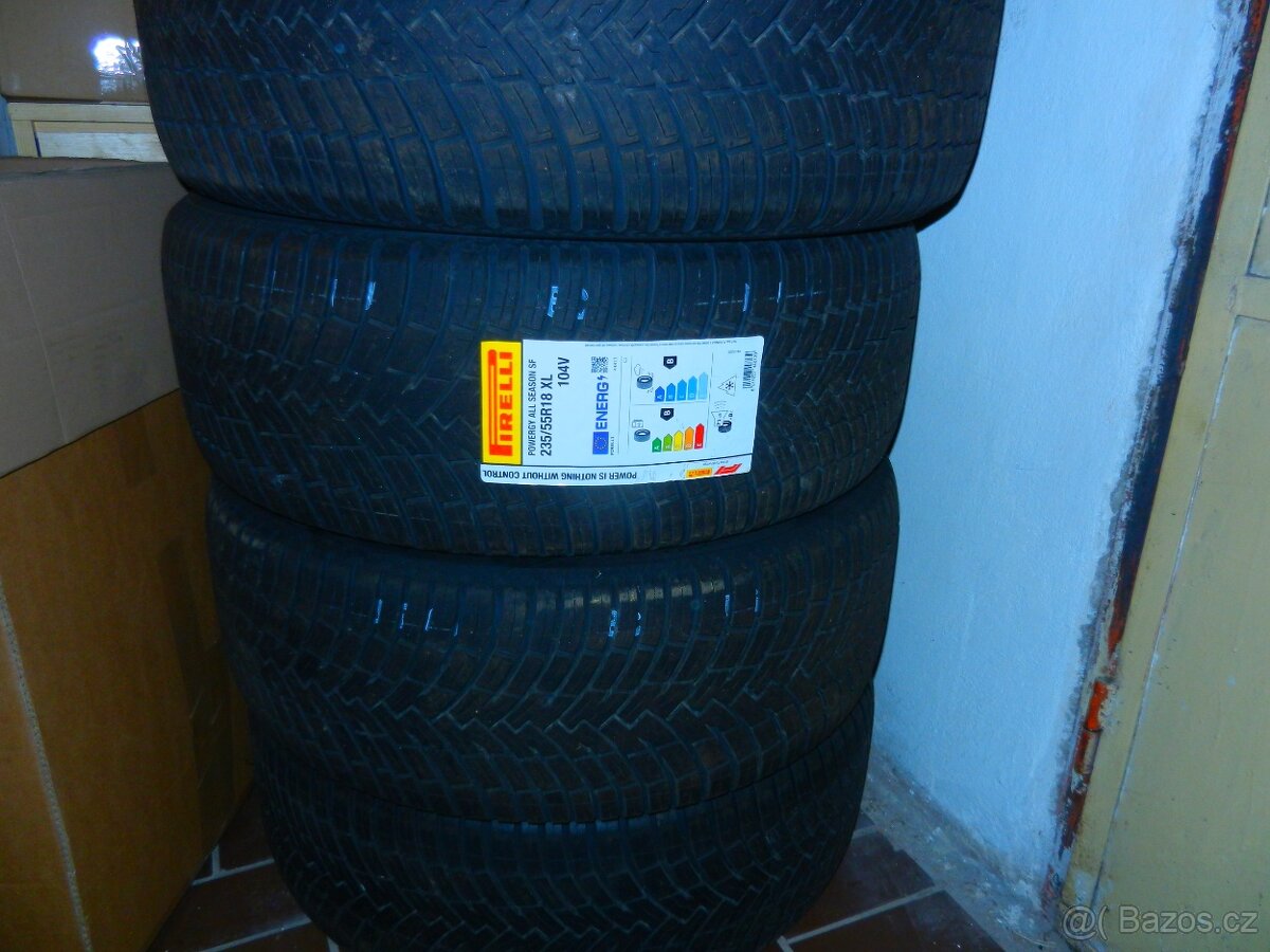 pneu 235/55R18