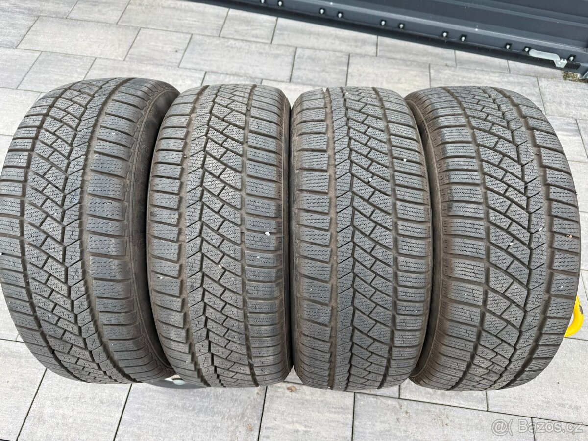 Zimní pneu 225 50 18 Continental RFT zánovní