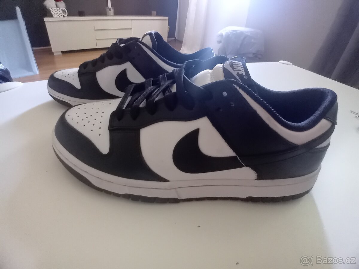 Nike dunk low