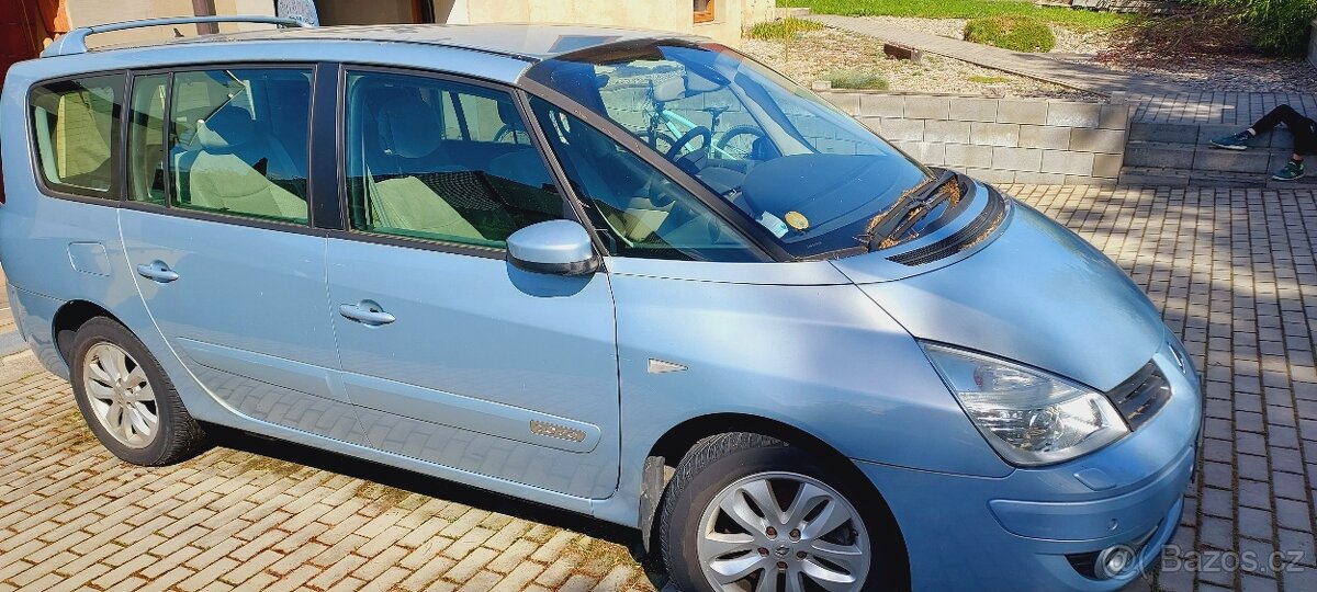 ZAMLUVENO....Renault espace