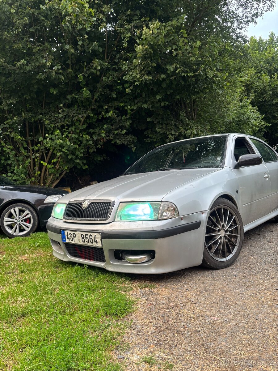 Octavia 1 2001