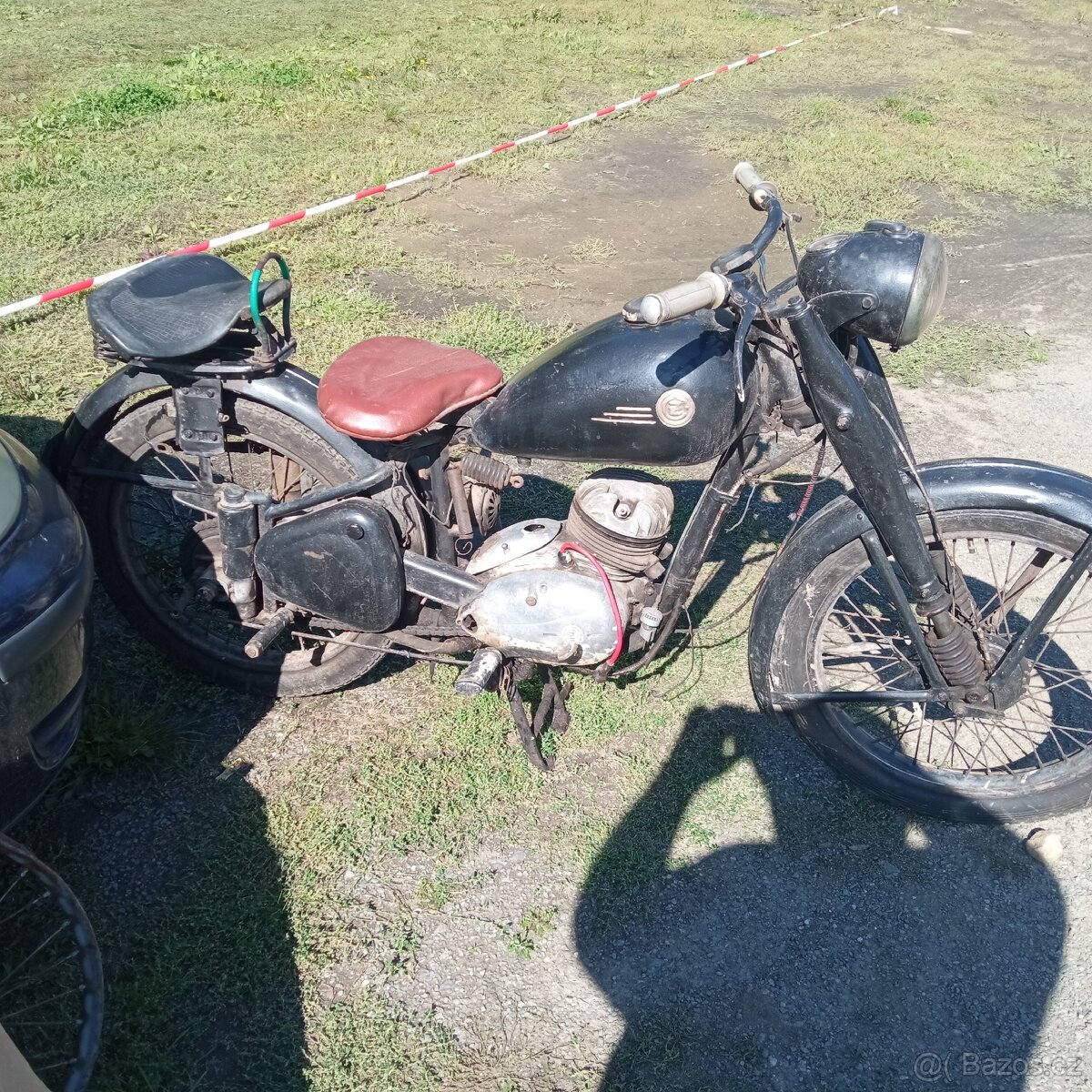 ČZ 150c veterán