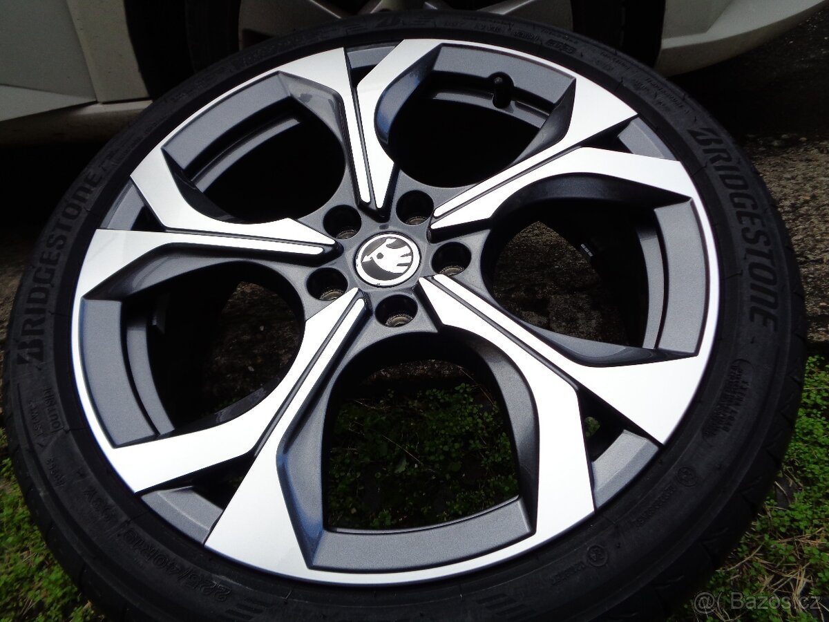 škoda Octavia IV 19 alu kola 5x112 nové