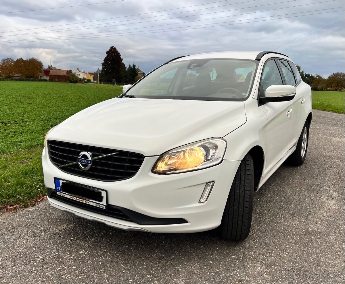 Volvo XC60 2,4 D4 140kW , 2016 “REZERVACE”