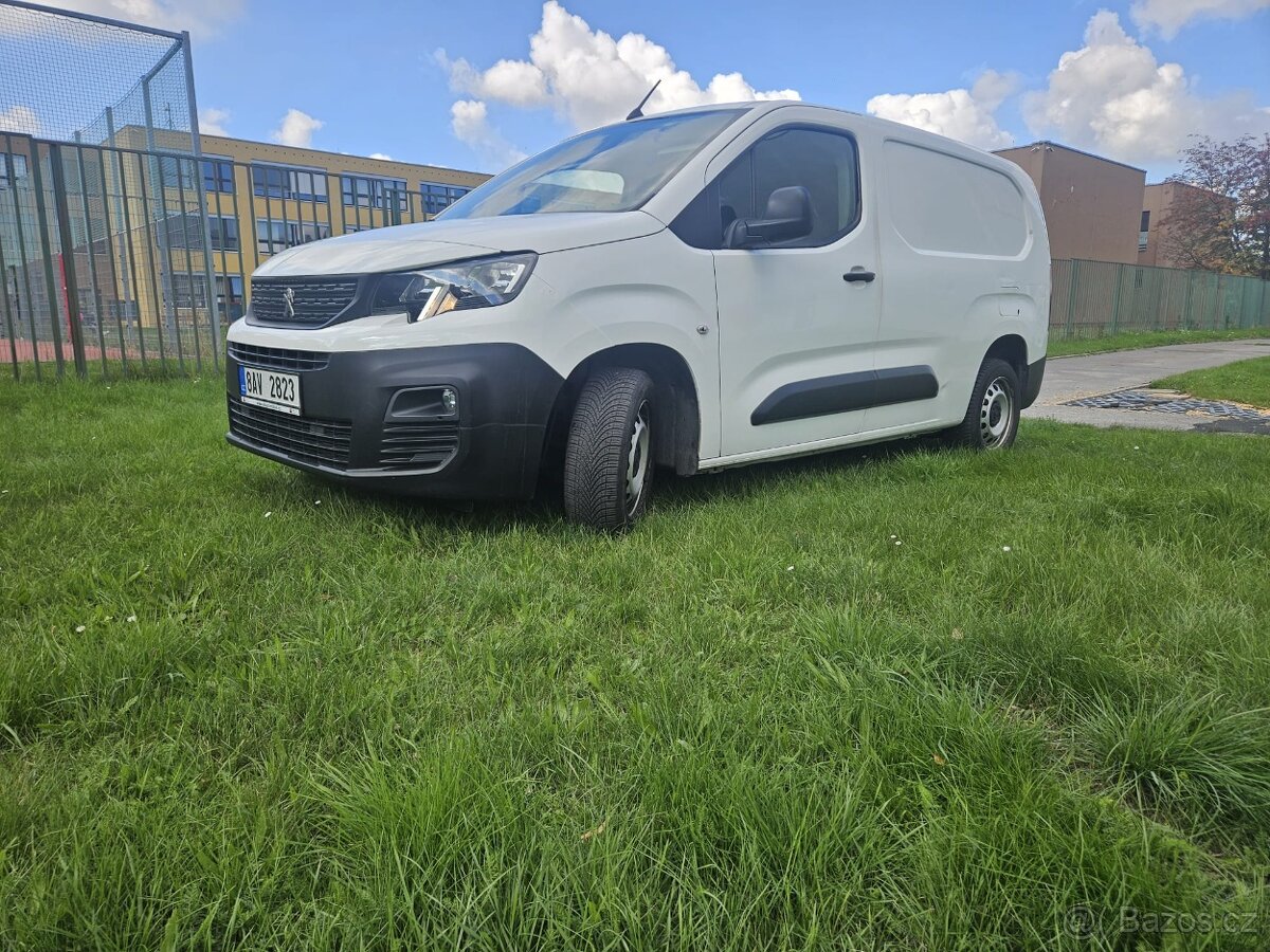 Peugeot partner L2, 1,6Hdi, RV. 2020, 3 místné, 145tis.km, o