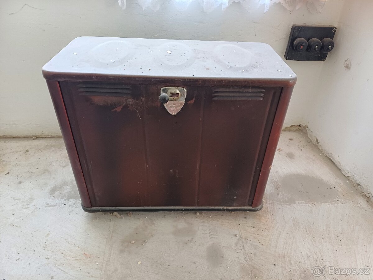 Akumulační kamna - historické elektrické akumulačky