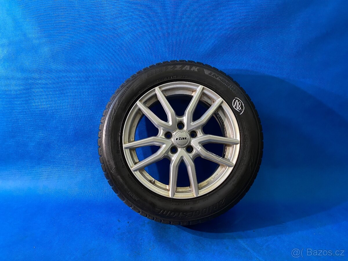 sada ALU kol 235/55/R17 Bridgestone Bllizak