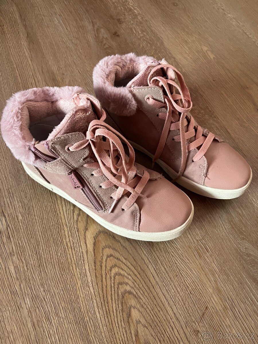 Dívčí zimní boty vel.35