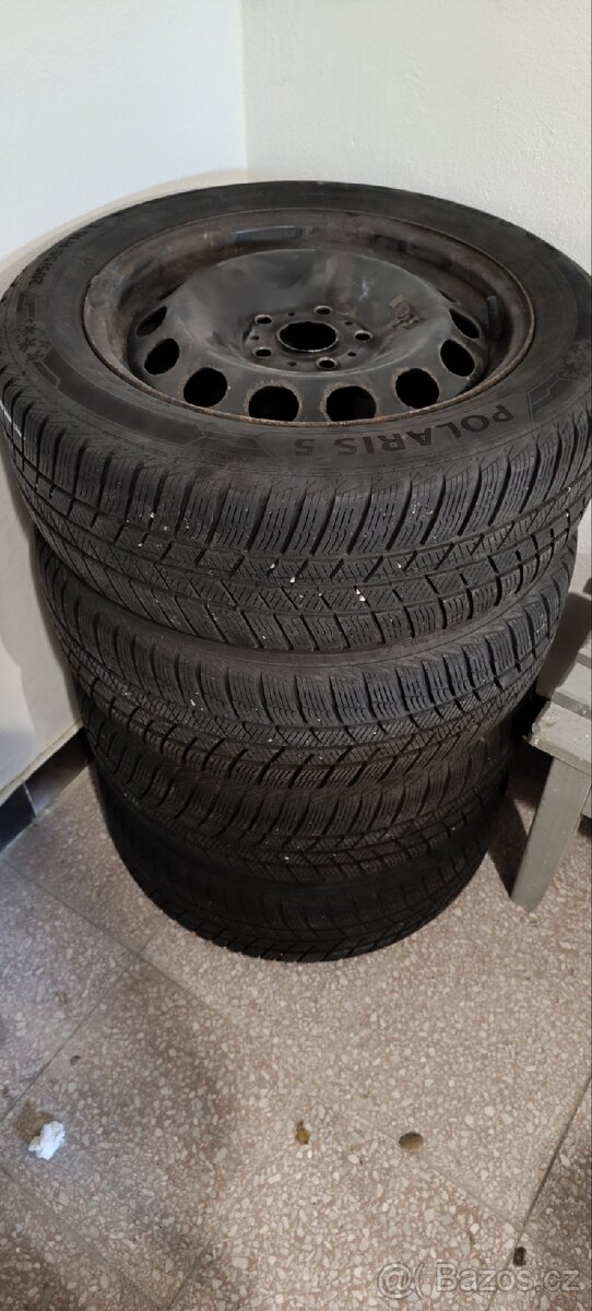 Sada 205/55 R16 Zimní Polaris 5 + disky
