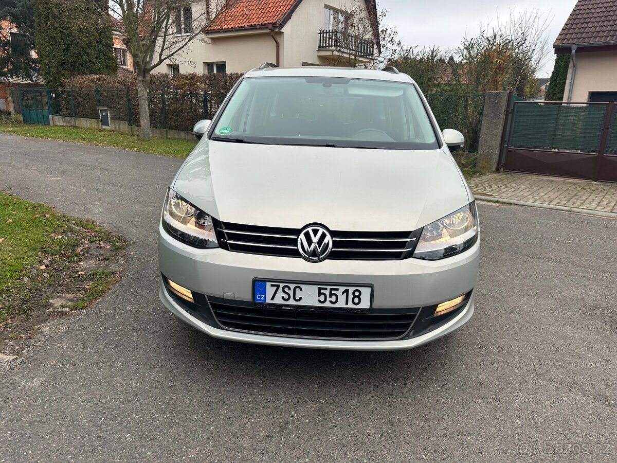 VW SHARAN 2.0 TDI 103 kW 4 MOTION 7 MÍST