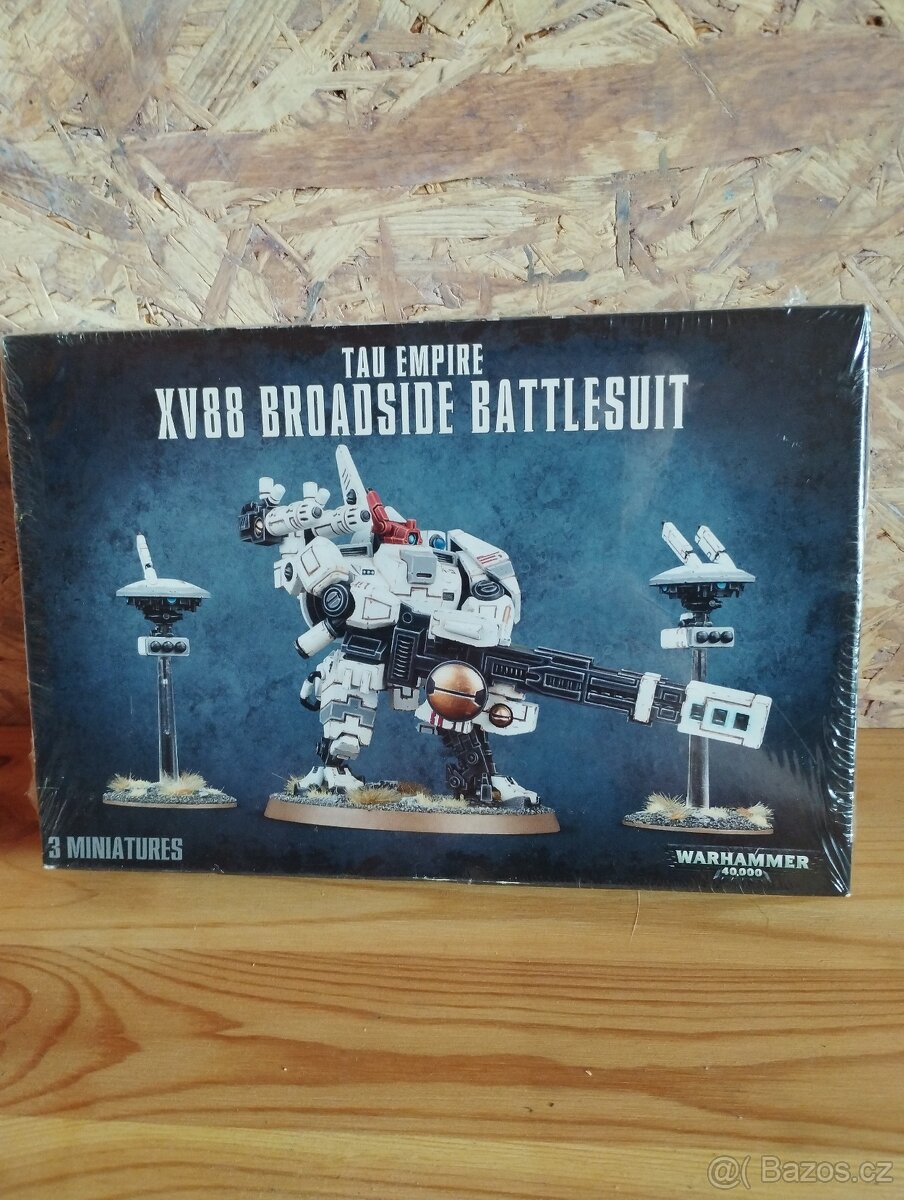 Warhammer 40k Tau XV88 Broadside Battlesuit