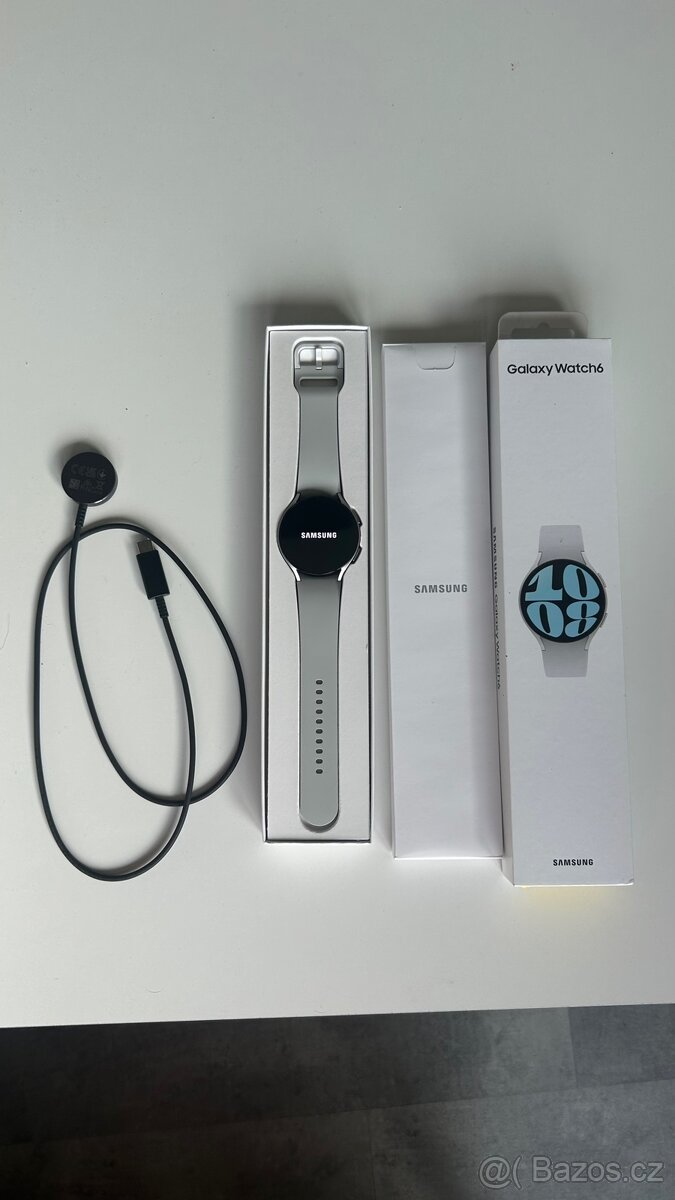SAMSUNG Galaxy Watch 6 44mm LTE stříbrná