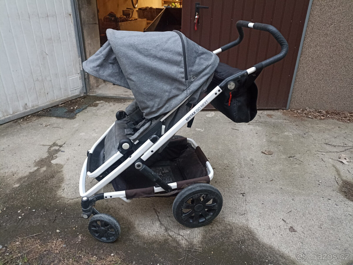 Špičkový kočárek Britax Go Next, korba + sporťák
