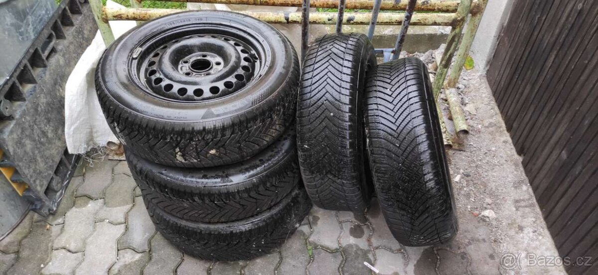Zimní PNEUMATIKY IMPERIAL 195/65 R15 NA RÁFKÁCH