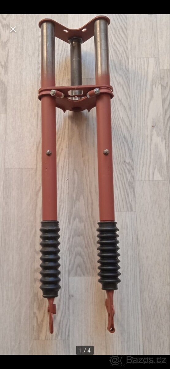 Jawa 550 přední vidlice