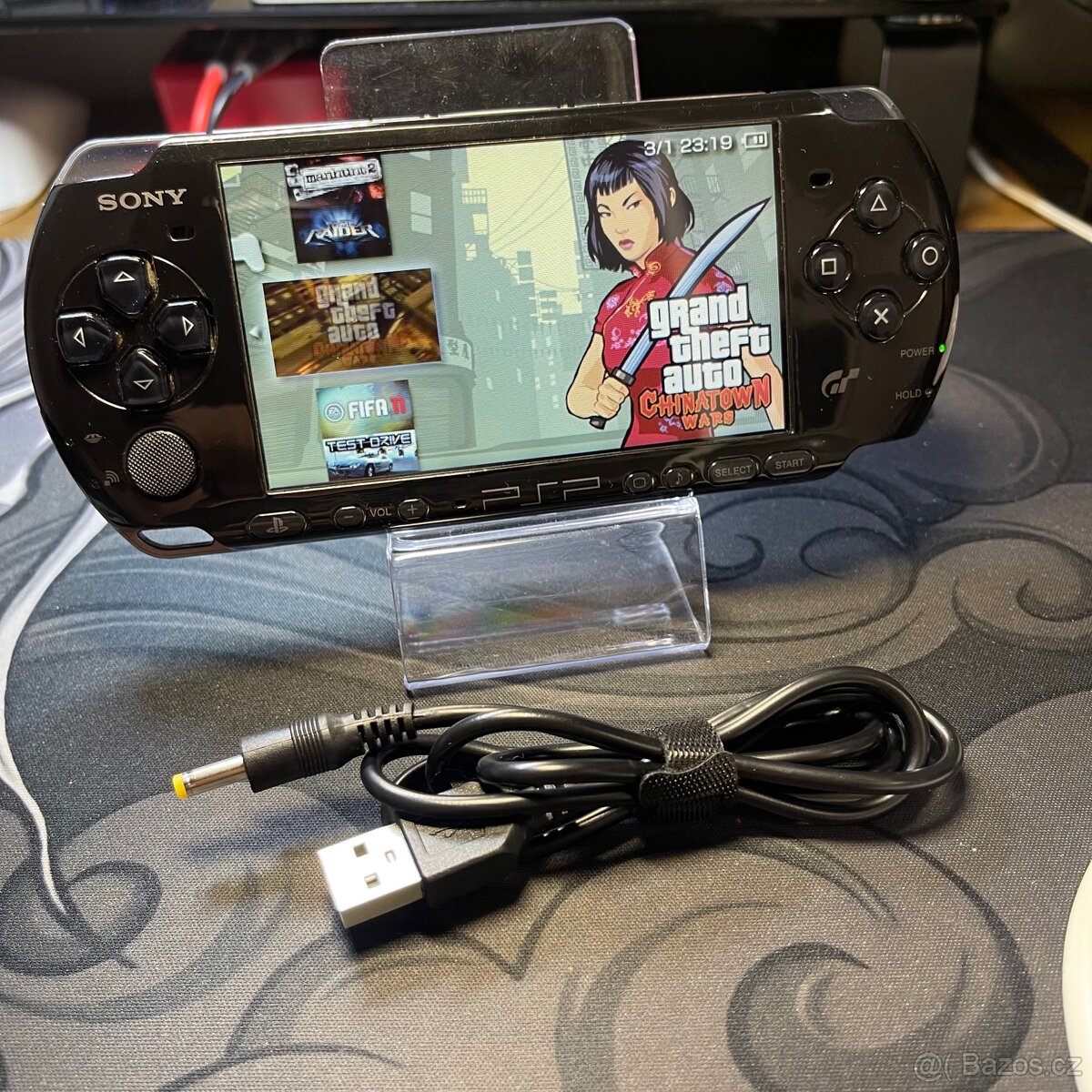PSP/ 40 HER/ 64GB KARTA