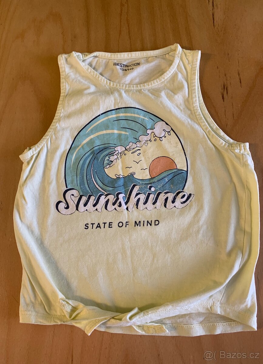 Dívčí tílko destination