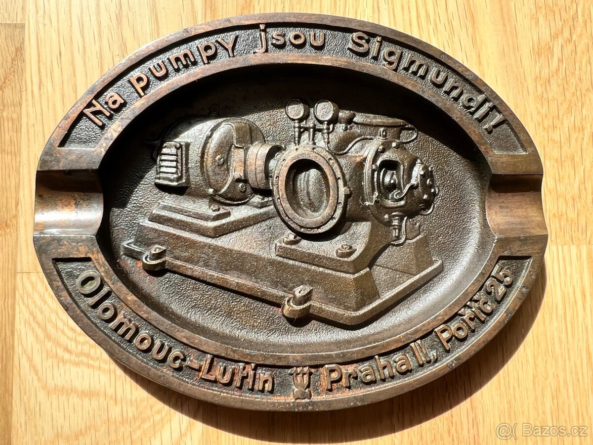 popelník Na pumpy jsou Sigmundi