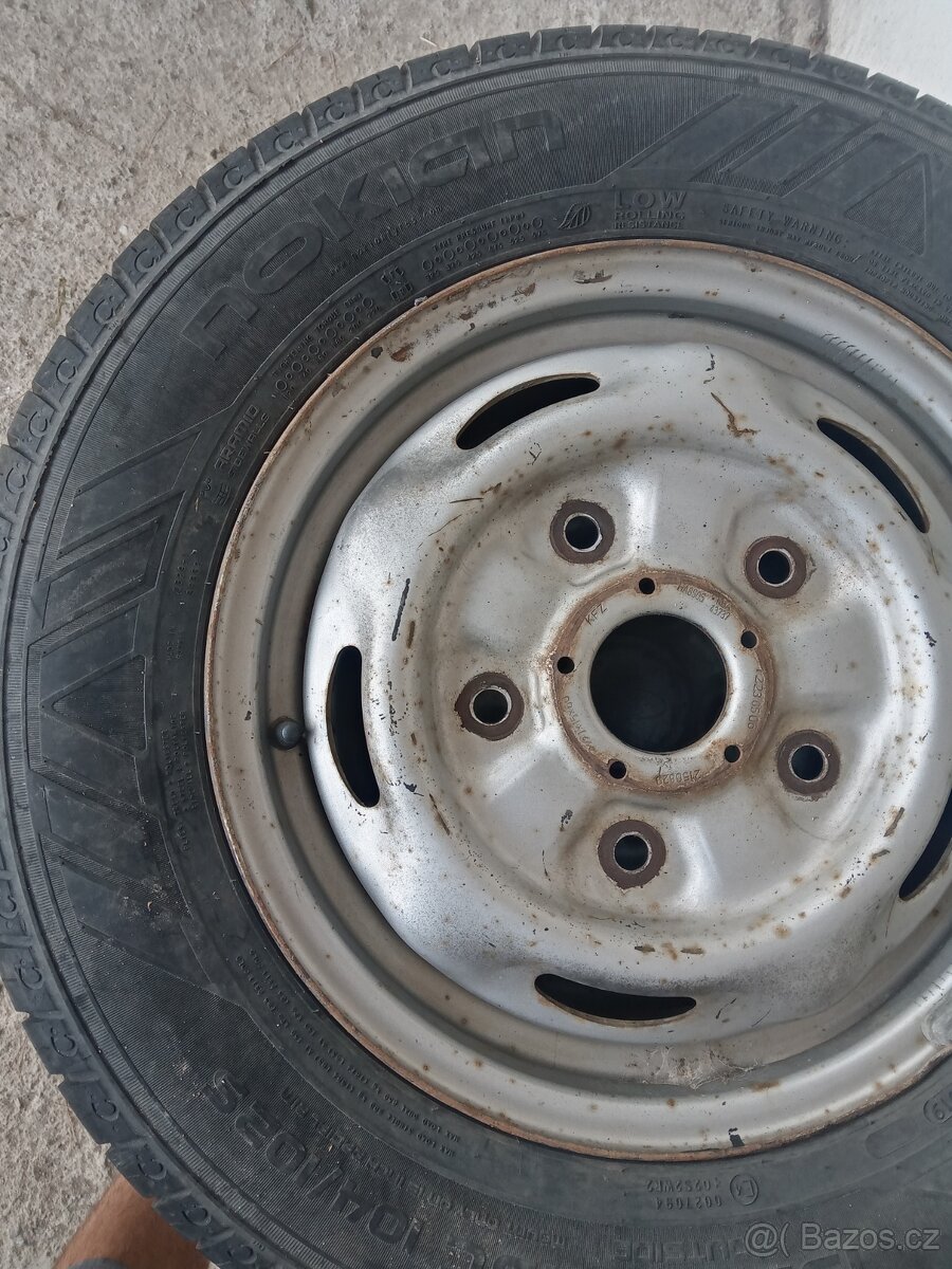 Prodám letní kola Ford transit