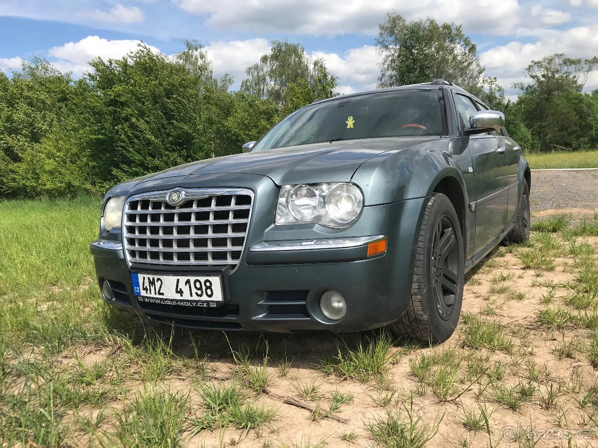 PRODÁM CHRYSLER 300C BEZ DPF OD VÝROBCE