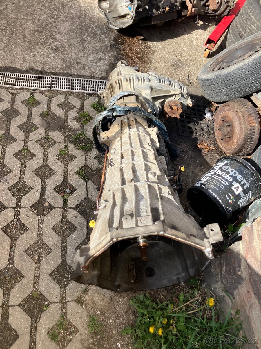 Ford f250 V8  V10