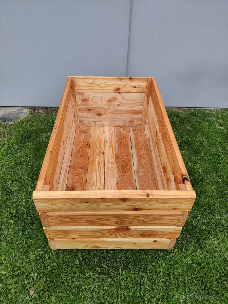 Modřínový truhlik