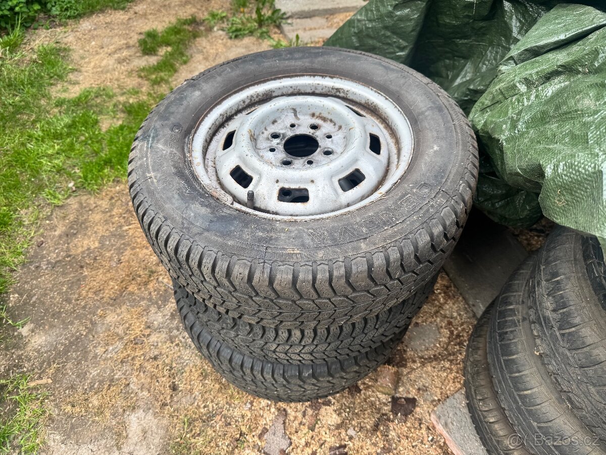 Kola Škoda Favorit R13 4x98