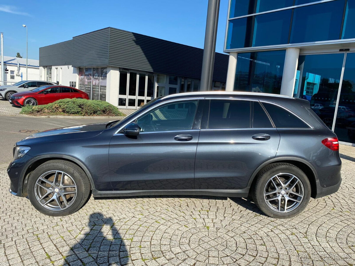 MERCEDES BENZ GLC 220 D AMG PANO HEAD-UP DISTRONIC