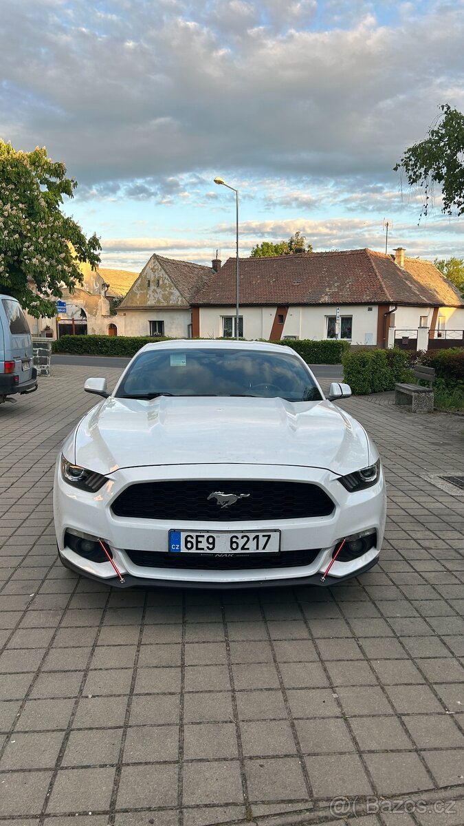 Ford mustang performance packet