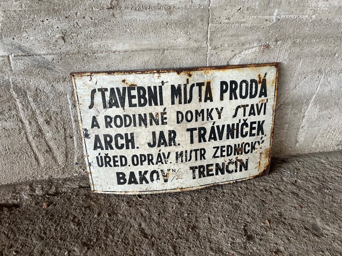 Stará plechová cedule