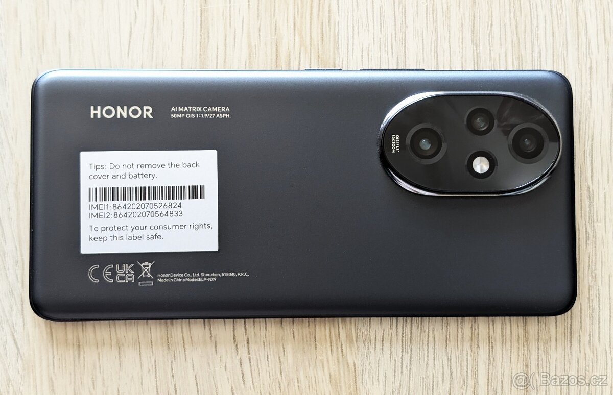 zánovní Honor 200 Pro, záruka ještě rok a čtvrt