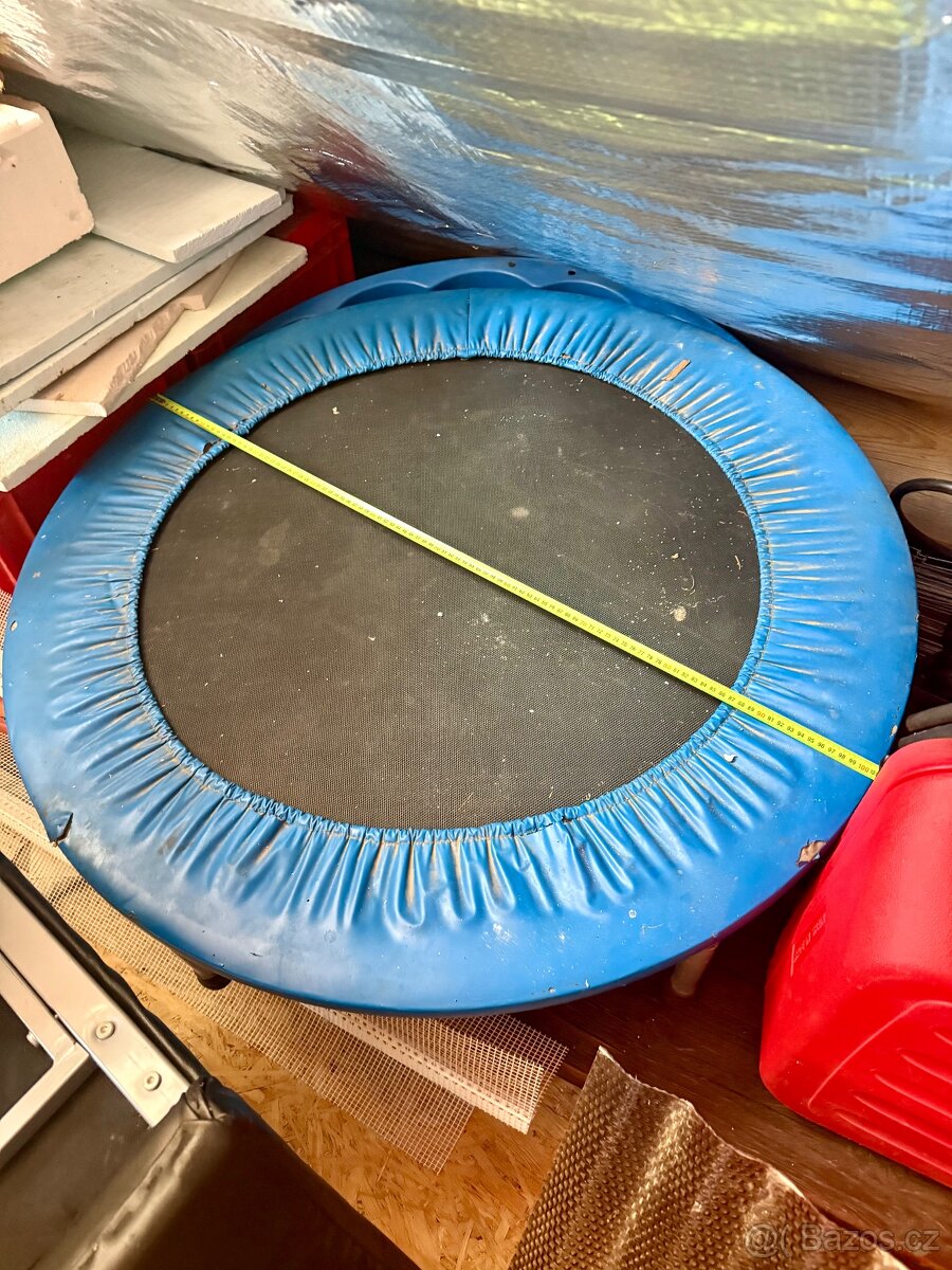 Dětská trampolína